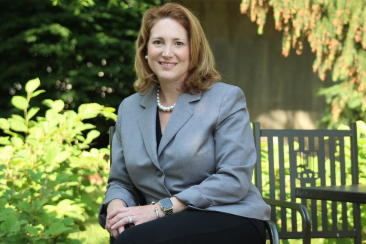 Julia Allen Julia Allen headshot