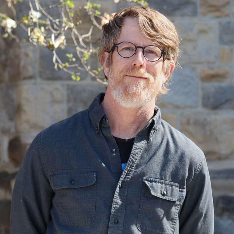Headshot of Mark Leach